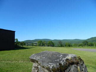 506 Nelson Hill Rd, Sheffield, VT 05866