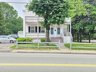 453 Pond St Unit 2, Braintree, MA 02184