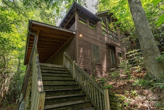 408 S Carolina Terrace, Black Mountain, NC 28711