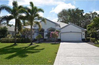 8138 Lowbank Dr, Naples, FL 34109