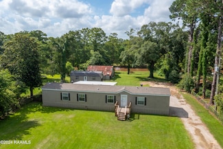 2961 Main Hwy, Breaux Bridge, LA 70517