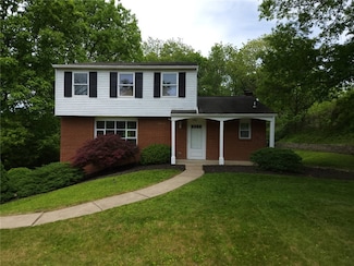 3482 Ivy Hill Ln, Finleyville, PA 15332