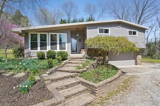 19 Dorrence Rd, Granville, OH 43023