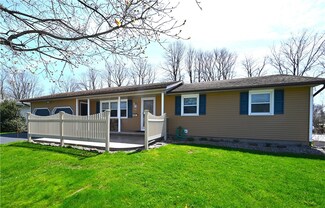 90 Drexel Dr, Rochester, NY 14606