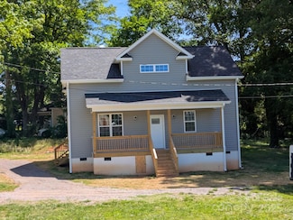 1506 7th St, Statesville, NC 28677