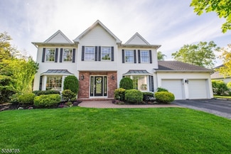 9 Natalie Ct, East Hanover, NJ 07936