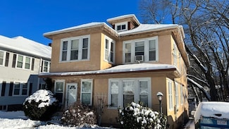16 Wentworth St Unit 1, Worcester, MA 01603