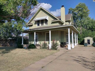 316 S Haskell St, Pratt, KS 67124