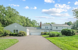 181 Farms Village Rd, West Simsbury, CT 06092