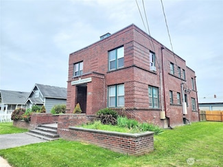 1309 S 3rd St Unit E, Mount Vernon, WA 98273
