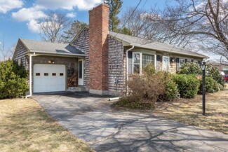 46 Wachusett St, Franklin, MA 02038