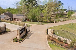 1111 Insignia Way, Longview, TX 75604