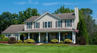 112 Walnut Creek Dr, Staunton, VA 24401