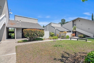 2420 Pleasant Hill Rd Unit 4, Pleasant Hill, CA 94523