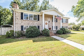7809 Lent Dr SW, Huntsville, AL 35802
