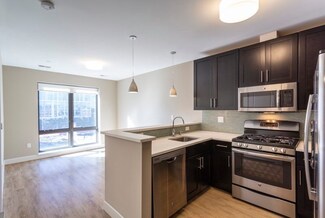 33 Rogers St Unit 204, Cambridge, MA 02142