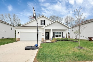 383 Kells Ct E, Newark, OH 43055