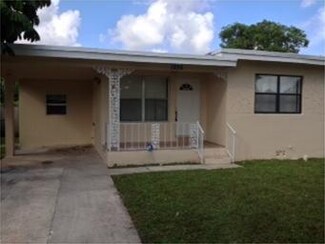 1255 NW 123rd St, North Miami, FL 33167