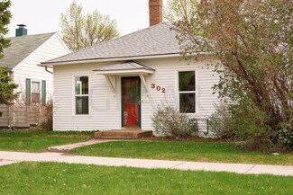 302 Central Ave N, Crookston, MN 56716