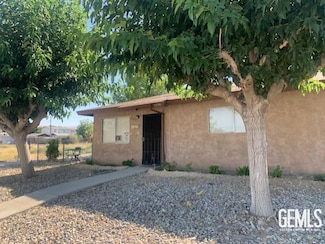 305 Monroe St, Taft, CA 93268