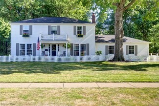 31320 Marvis Dr, Bay Village, OH 44140