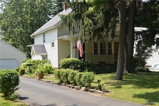45 Richfield Rd, Buffalo, NY 14221