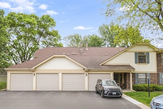 697 Oakmont Ln Unit A1, Wheeling, IL 60090