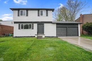 530 Clinton River Dr, Mount Clemens, MI 48043