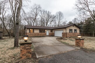 7850 N Temple Ave, Indianapolis, IN 46240