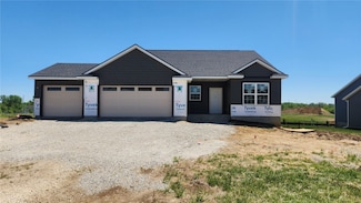 767 Bowstring Dr, Marion, IA 52302