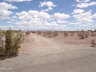 29401 Rainbow Ave, Bouse, AZ 85325