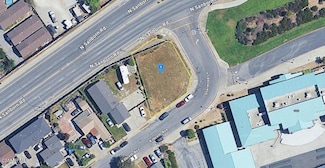 811 Kilbreth Ave, Salinas, CA 93905