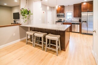 15 Knowles Ave, Saugus, MA 01906