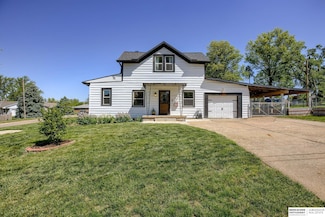 4332 Vinton St, Omaha, NE 68105