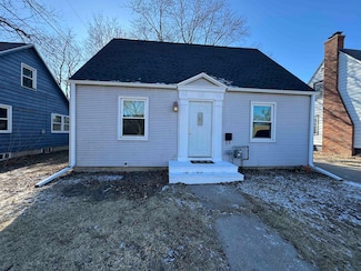 1306 W Wisconsin St, Portage, WI 53901
