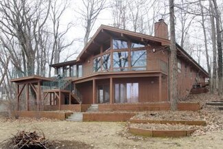 10320 Corey Bluff Rd, Three Rivers, MI 49093
