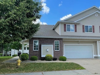 5480 Longview Ct Unit 1, Johnston, IA 50131