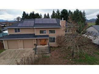 191 Camino Francisco Ave, Roseburg, OR 97471
