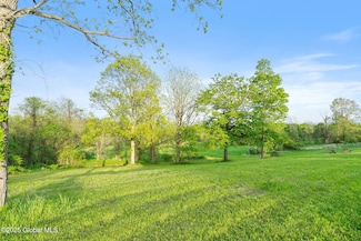 314 High Rock Rd, West Coxsackie, NY 12192