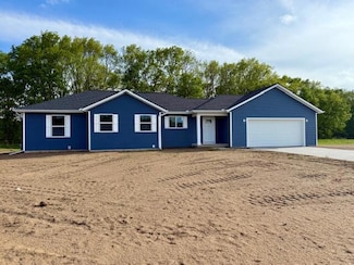 3220 Signal Point Dr, Allegan, MI 49010