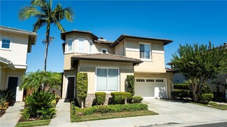 2270 Sarah Ct, Signal Hill, CA 90755
