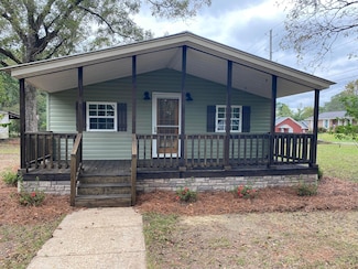 559 NW 4th St NW, Carbon Hill, AL 35549