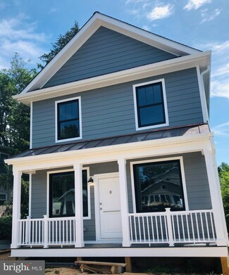 2105 N Emerson St, Arlington, VA 22207