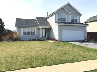 512 Chestnut Ln, Peotone, IL 60468