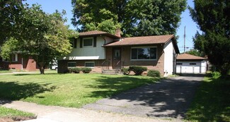 1812 Jason Dr, Columbus, OH 43227