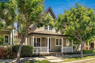2033 De Anza Ln, Hercules, CA 94547