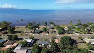 225 Seaside Place, Kaunakakai, HI 96748