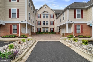 5001 Hollington Dr Unit 305, Owings Mills, MD 21117