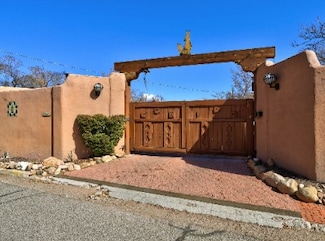 220 Irvine St Unit B, Santa Fe, NM 87501