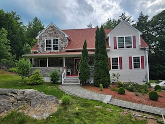 69 Twin Bridge Rd, Weare, NH 03281